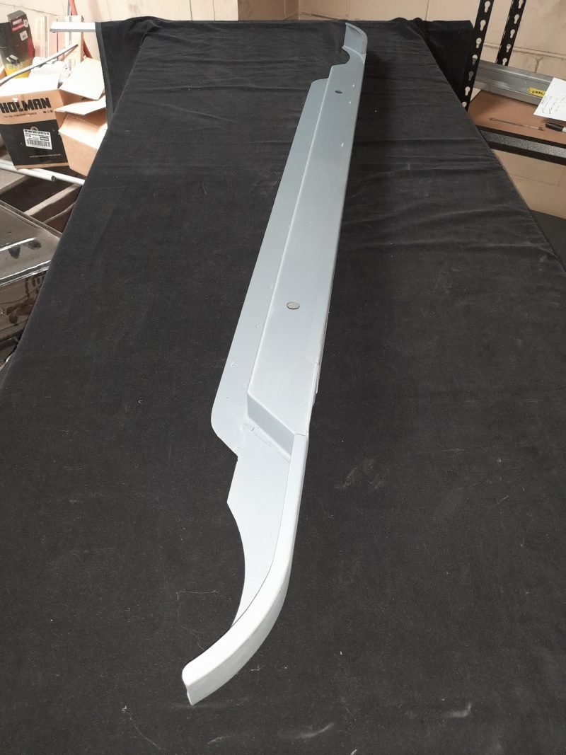 Sill - Rear - No Spare Wheel Carrier - Image 2